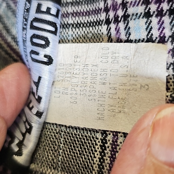 Plaid Pleated Skirt with Button Detail. By STREET CODE. Size 3 Made In USA. - Picture 6 of 8